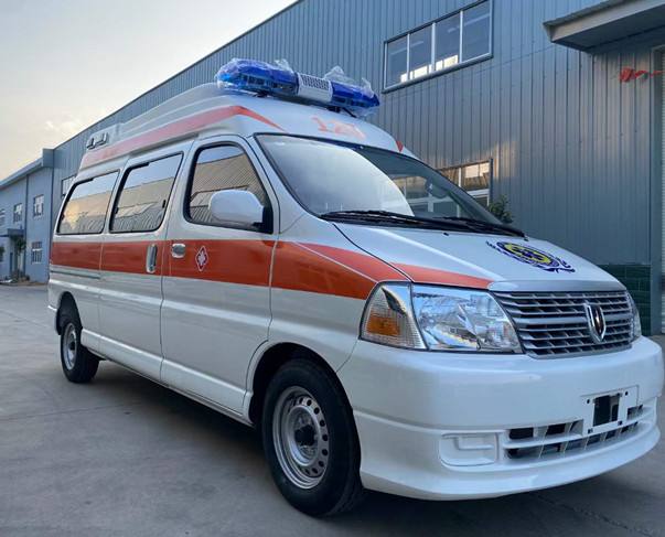 小金县金杯救护车